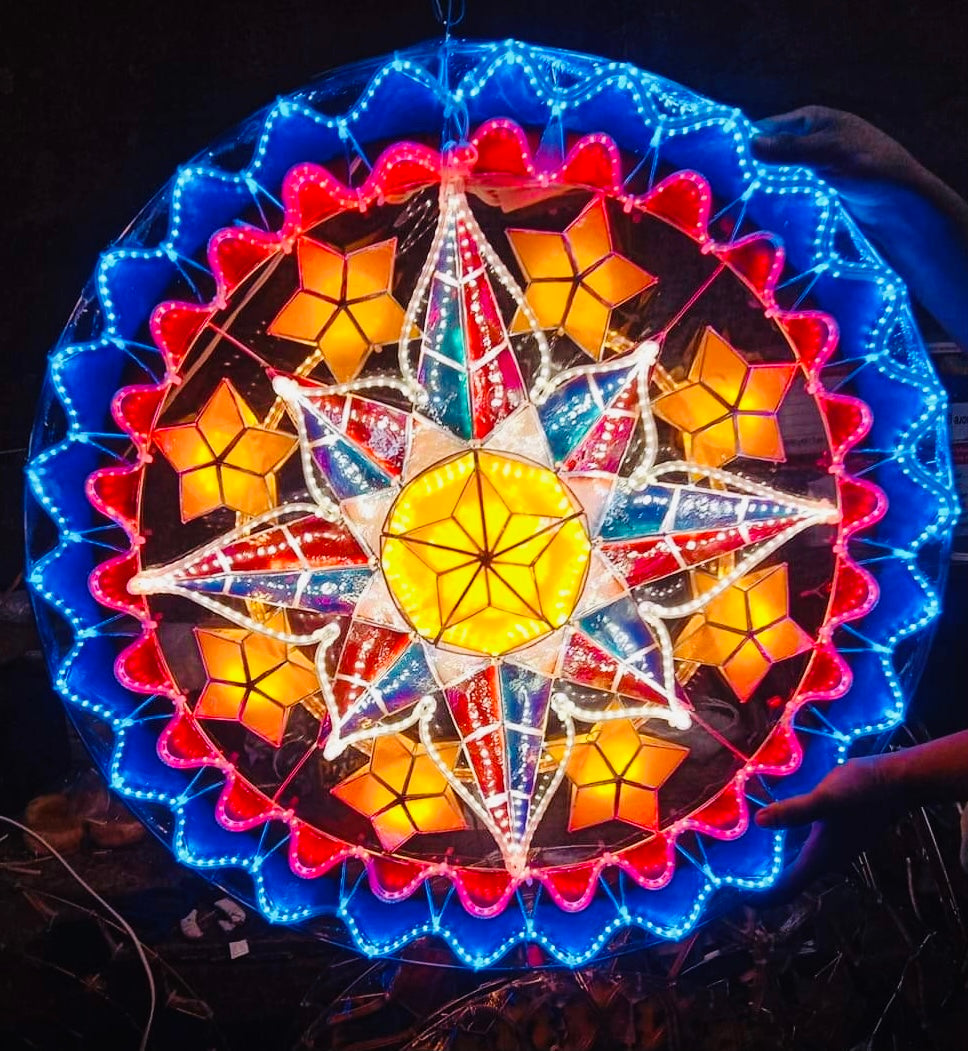 Christmas Parol / Lantern “Philippine Flag 1” Inspired LED lights (24 inches) 110v