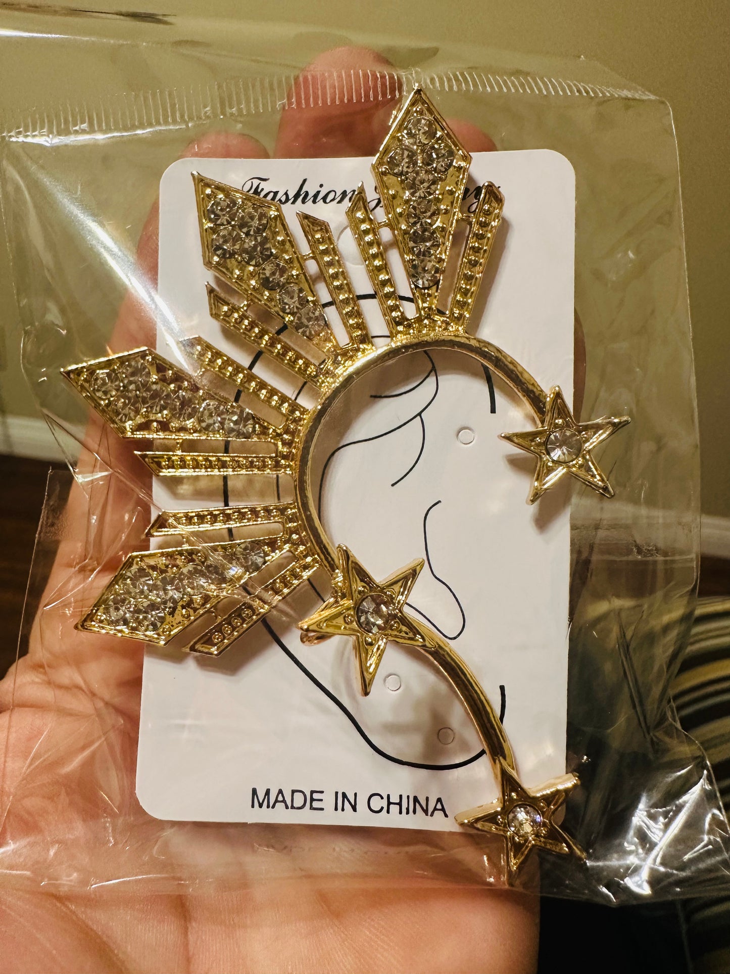 Miss Universe Philippines Catriona inspired 3 stars and a sun RIGHT ear cuff